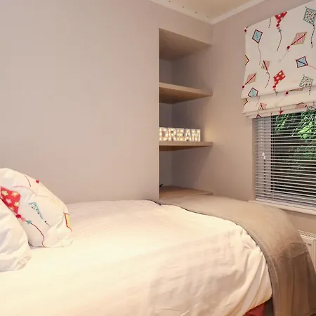 Σπίτι διακοπών Loubi's Lakeside *