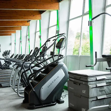 Loubi's Lakeside 度假居 *