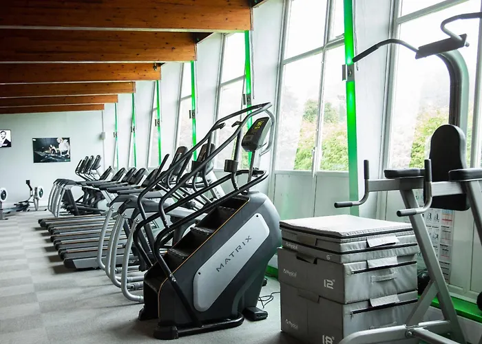 Loubi's Lakeside Feriehus *