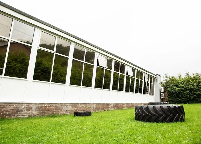 Loubi's Lakeside Feriehus